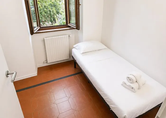 Trastevere & Vatican Cozy Rome
